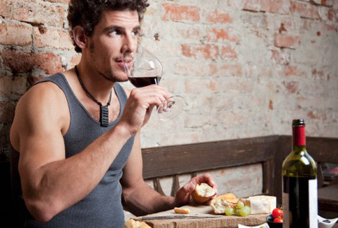 Hallan un ´dopaje´ natural en el vino.