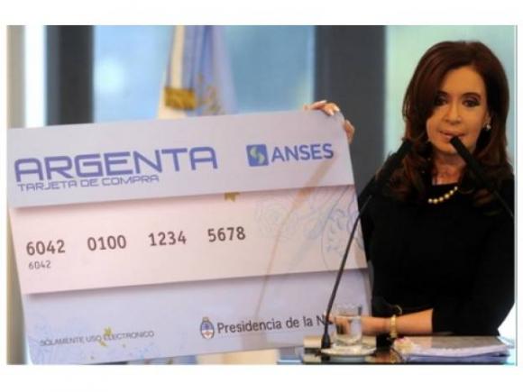 Insólitas curiosidades de los comercios adheridos a Tarjeta Argenta. CADENAS DE SUPERMERCADOS EXTRANJERAS Y MARCAS DE ROPA EXCLUSIVAS.