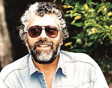 No soy de aquí ni soy de allá. Facundo Cabral. 