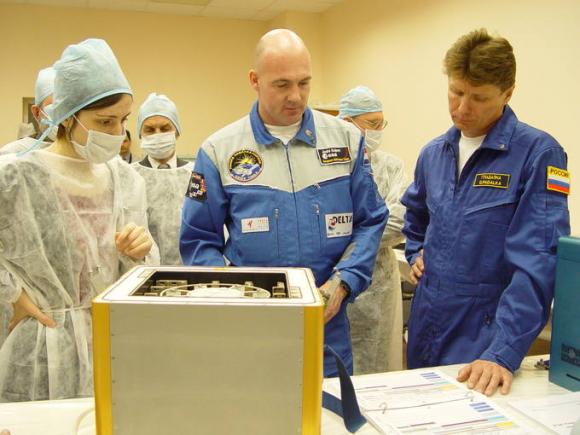 Un gusano que se adapta a las condiciones espaciales como pez en el agua