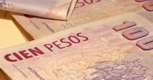 Los uruguayos aborrecen la moneda argentina. EL PESO QUE NADIE QUIERE.