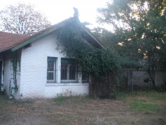 Casa – Avellaneda al 2300 – San Isidro 