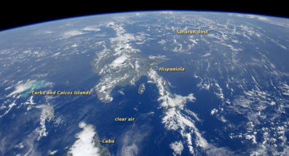 Imágenes revelan polvo del Sahara viajando al Caribe y el Pacífico