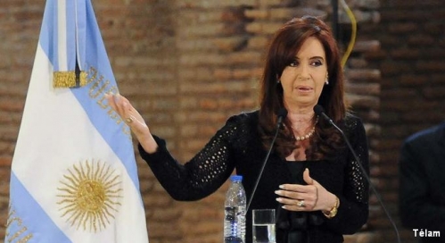 Cristina: de polos cinematográficos y preguntas sin respuesta. SOSPECHAS EN EL AIRE… AUDIOVISUAL.