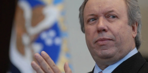 De Vido, Zannini, Máximo y Alicia van por la cabeza de Peralta. EL GOLPE QUE VIENE EN SANTA CRUZ.