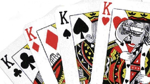 El kirchnerismo prepara la reorganización de sus fuerzas. EL PAÍS, ZAMARREADO POR UNA POLÍTICA DE ALTA INTENSIDAD.