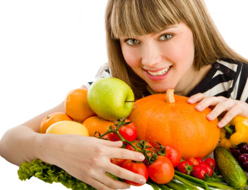 Es necesario comer frutas y vegetales.