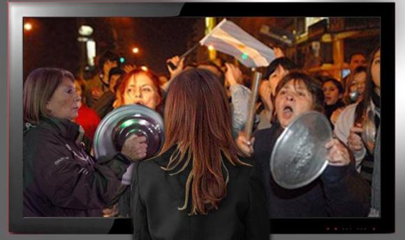 Los argentinos retoman las cacerolas.