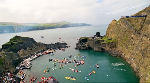 Steven LoBue gana en la Serie Mundial de clavados de Red Bull