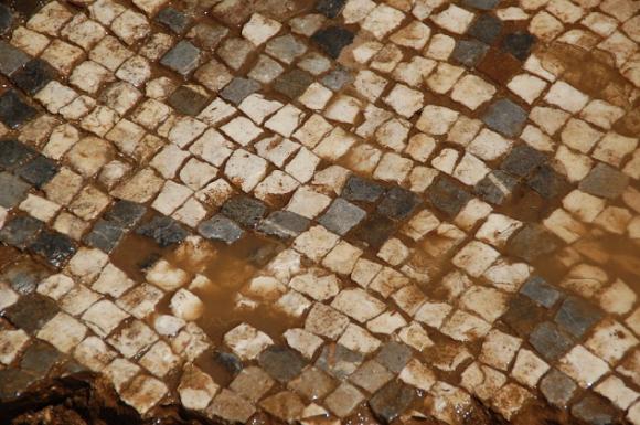 Descubren sorprendente mosaico romano de 1.600 metros cuadrados en Turquía