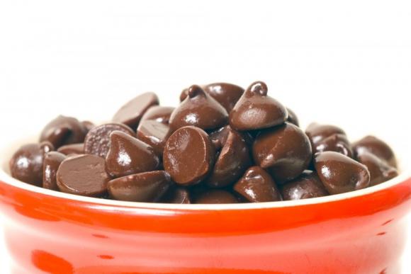 Relacionan el chocolate con menor riesgo de accidentes cerebrovasculares.