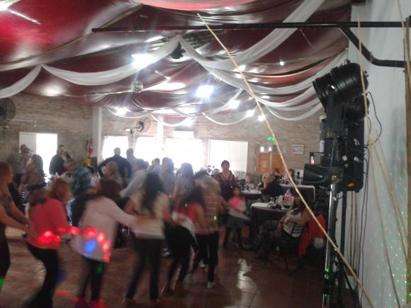 FOTOS CUMPLE DE ADRIANA Y MARIA EN MERLO