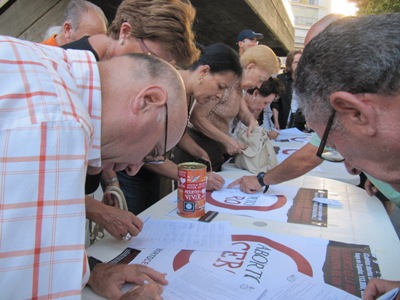 Un millón de firmas para lograr ¨aborto cero¨ en España