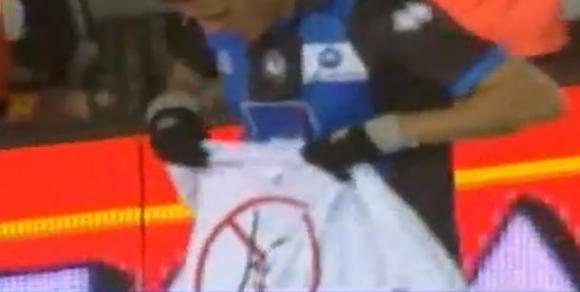 Polémico festejo de jugador argentino en Italia