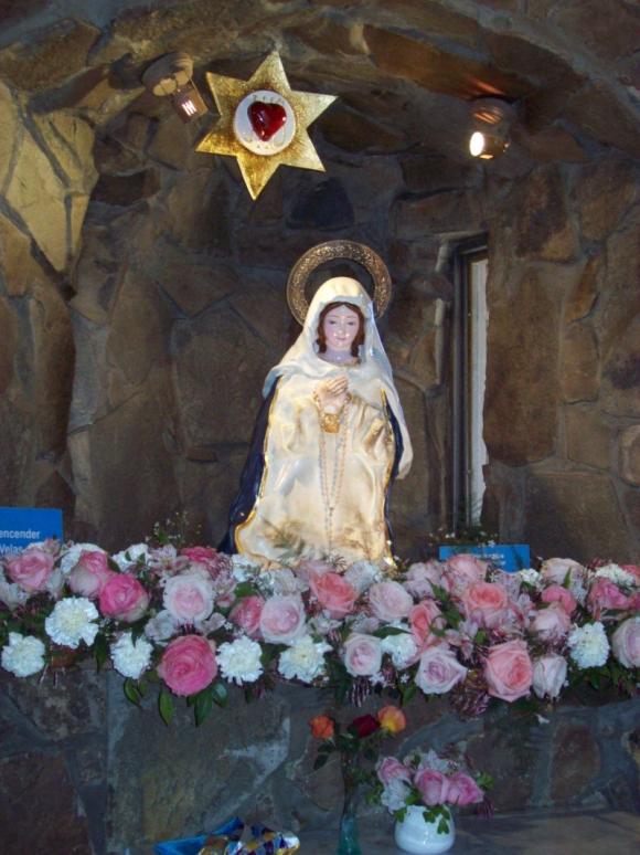 El fenómeno de la Juana de Arco argentina: la mujer que habla con la Virgen
