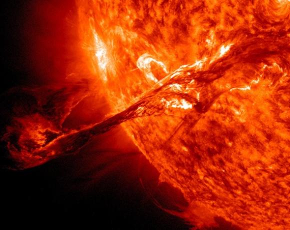 Máximo solar en 2013 ya es evidente, asegura la NASA