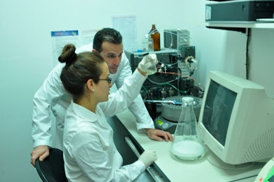 Científico Argentino repatriado genera una proteína contra el mal de Parkinson