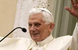 Avivar brasas de la fe para que Cristo brille, exhorta Benedicto XVI
