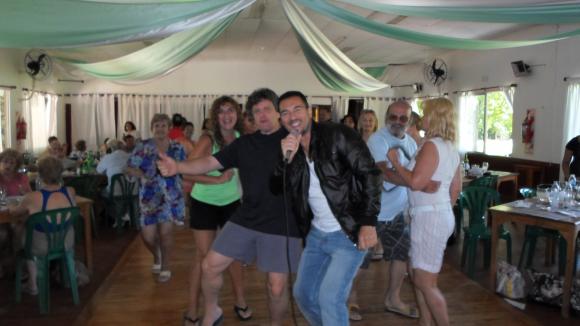 FOTOS¨FIESTA AMIGOS DE NILDA¨QUINTA BANCO SANTANDER