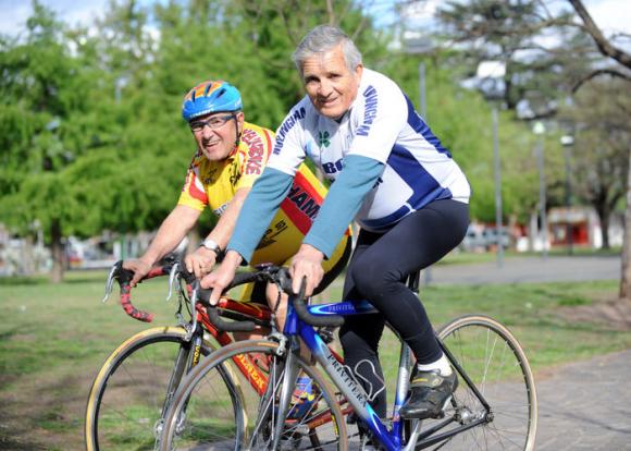 Abuelos en movimiento: Cómo y por qué hacer ejercicio