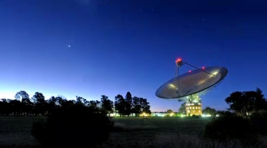 Géiseres de energía magnética brotan de la Vía Láctea