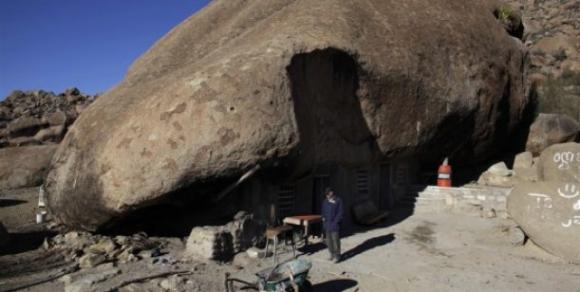 Viviendo bajo una roca