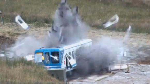 Video: En el Reino Unido crean un tren antibombas