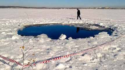 Rusia se lanza a la ´caza´ del meteorito en los Urales