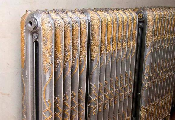 Ofrecen en la web 14 antiguos radiadores de calefacción que eran del Teatro Colón