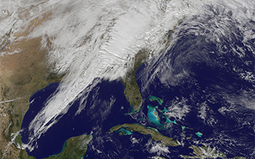Descubren gran cantidad de bacterias flotando en la atmósfera superior