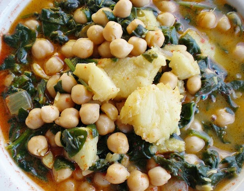 Damos la bienvenida a la “Sopa de Garbanzos con Col”