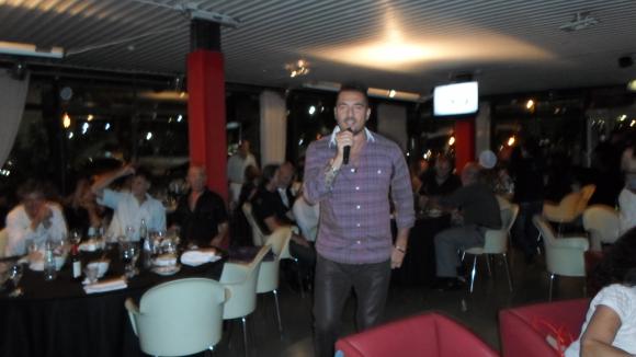 FOTOS SHOW GUSTAVO SANTILLAN EN¨MODENA¨AYER
