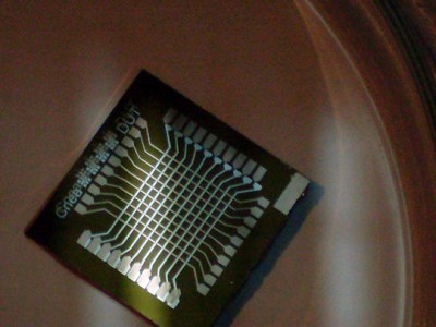 Científicos Argentinos desarrollan memorias electrónicas para ambientes hostiles