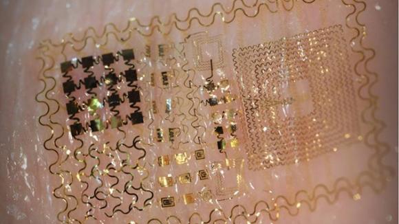 Chips a flor de piel: crean tatuajes electrónicos para monitorear la salud
