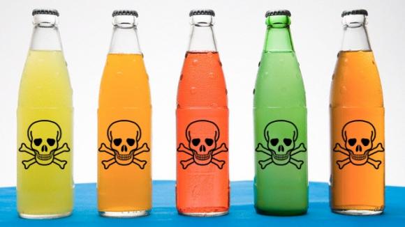 Las bebidas azucaradas, un camino hacia la tumba para miles de personas