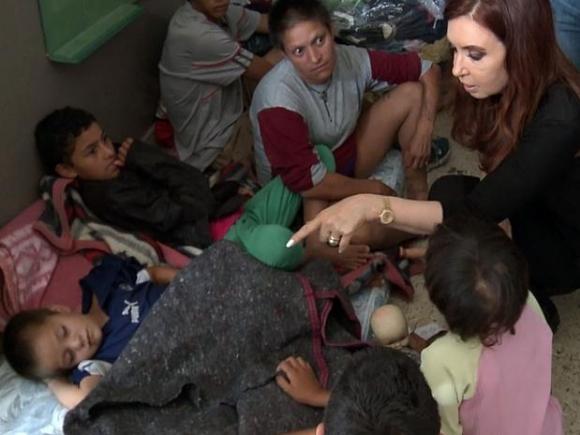 Por día el Gobierno Nacional malgasta: 25 millones de dólares en gasto publico, 2 millones de dólares en aerolíneas y 3,5 millones de pesos en fútbol