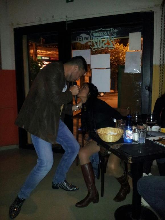 SHOW GUSTAVO VIERNES 12 ABRIL¨LA VENTOLA¨