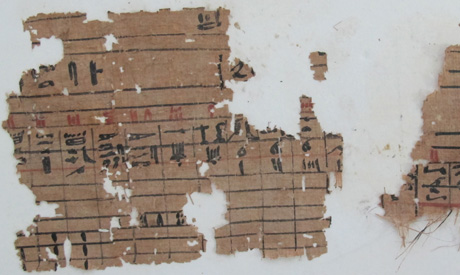 Descubren los papiros más antiguos de Egipto y un puerto de la época de Keops