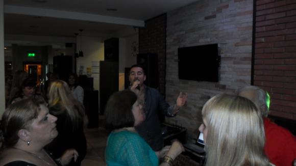 FOTOS SHOW GUSTAVO SANTILLAN EN¨OASIS¨