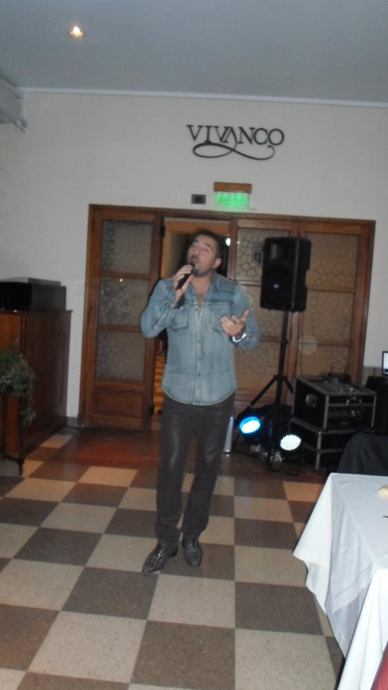 FOTOS SHOW GUSTAVO SANTILLAN EN¨VIVANCO¨17 MAYO