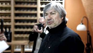 Detectan 14 cajas de seguridad de Báez en el Banco de Santa Cruz