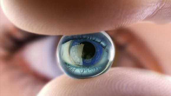 Crean un ojo biónico para las personas ciegas de nacimiento
