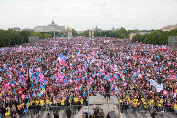 Francia: No se rendirán quienes defienden el matrimonio