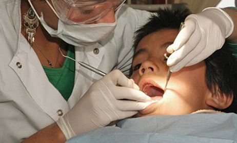 Científicos Argentinos del Balseiro desarrollan nuevos materiales cerámicos para salud y energía