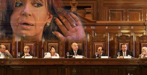 La historia detrás de la embestida K contra la Corte. EL CAMINO QUE LE QUEDA AL GOBIERNO.