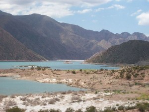 Investigadores de la Universidad Nacional de Cuyo desarrollan una planta experimental de tratamiento de aguas residuales