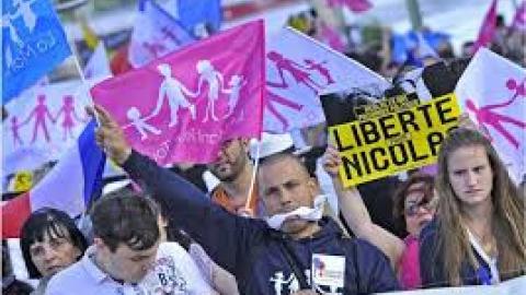 Francia: Nicolás, el defensor del matrimonio, en libertad