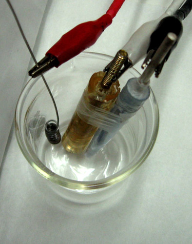 Científicos Argentinos inventan un dispositivo rápido de detección de leche adulterada