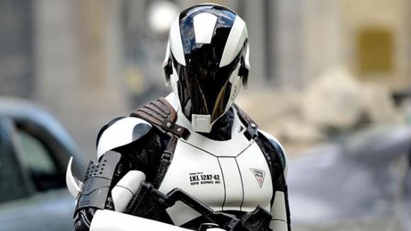 Científico: Los robot asesinos patrullarán las calles para 2040