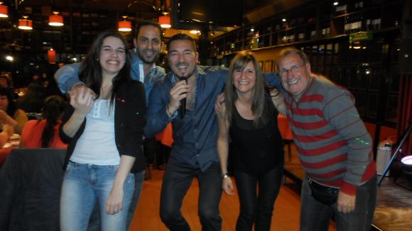 FOTOS SHOW GUSTAVO SANTILLAN EN¨LA CANTINA DE MI TIO¨ AYER
